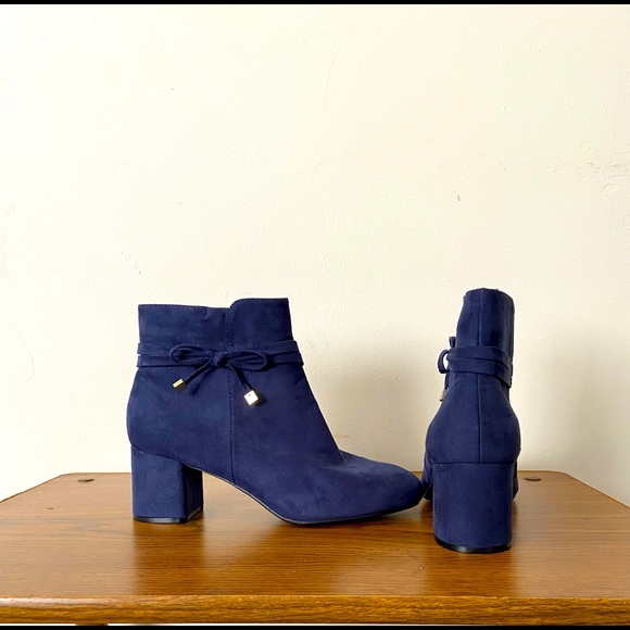 Navy Blue Ankle Boots - Picture 4 of 5